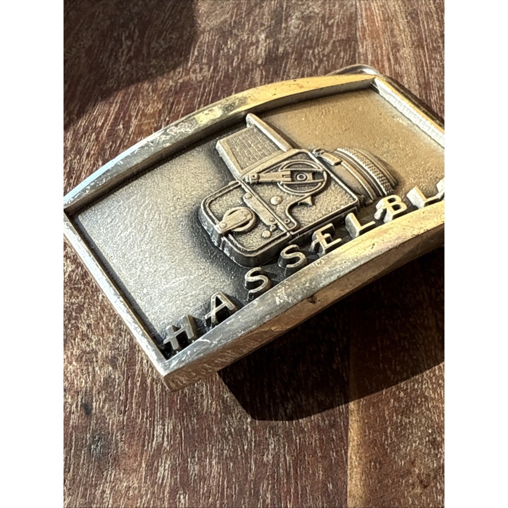 Vintage‎ Jostens Sterling Hasselblad Camera Belt Buckle - Picture 2 of 12